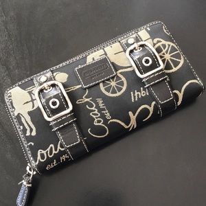 Coach Stagecoach Accordion Wallet